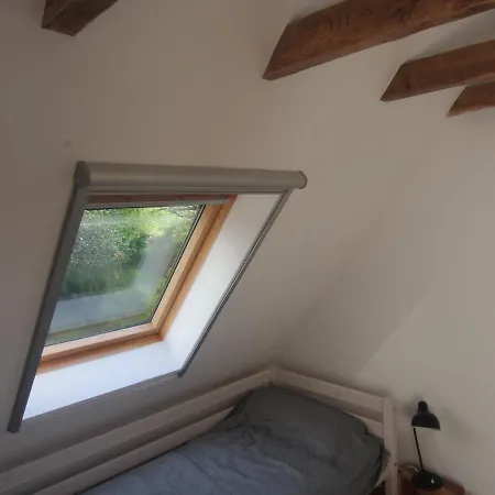 Ferienhaus-mit-naturgarten *