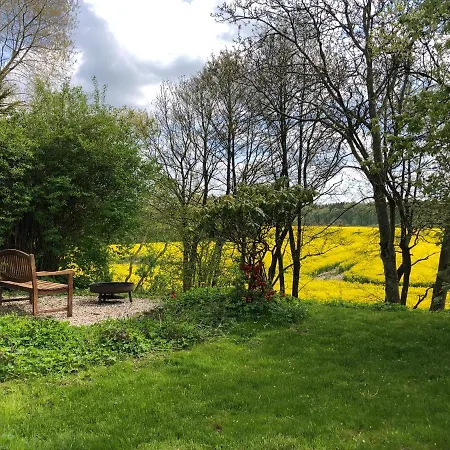 Сasa de vacaciones Ferienhaus-mit-naturgarten