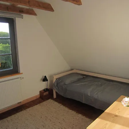 Ferienhaus-mit-naturgarten